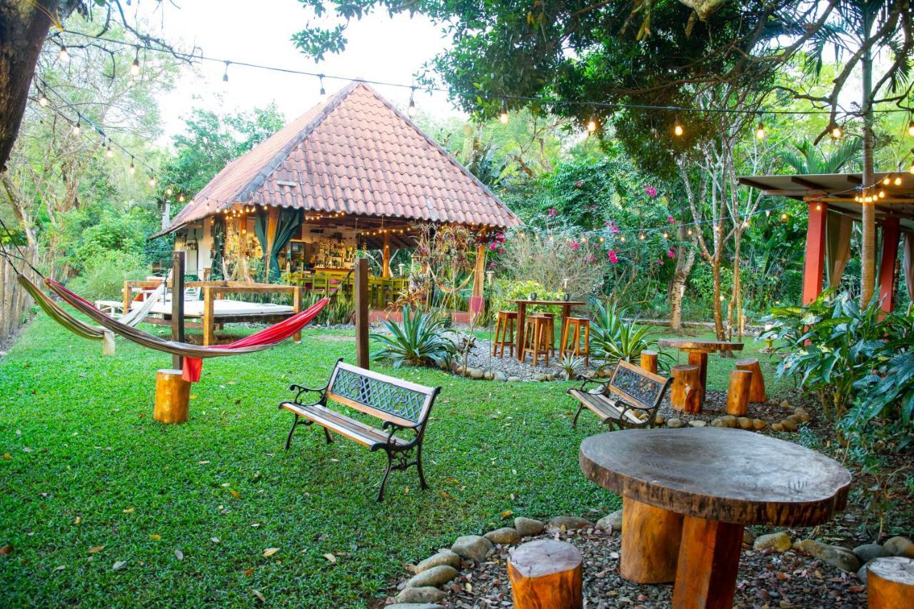 Naturalmente Boutique Bungalows Y Cocina Mediterranea Las Lajas  Eksteriør bilde