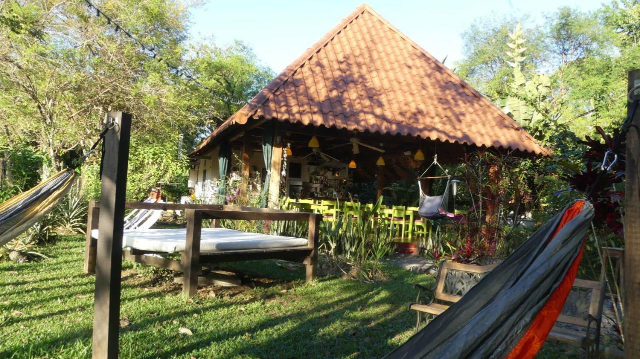 Naturalmente Boutique Bungalows Y Cocina Mediterranea Las Lajas  Eksteriør bilde