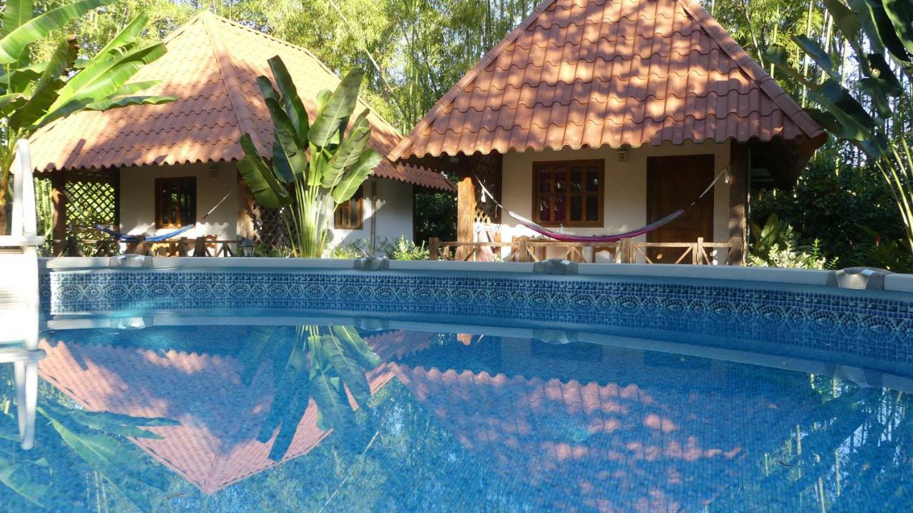 Naturalmente Boutique Bungalows Y Cocina Mediterranea Las Lajas  Eksteriør bilde