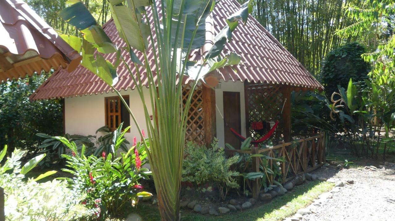 Naturalmente Boutique Bungalows Y Cocina Mediterranea Las Lajas  Eksteriør bilde